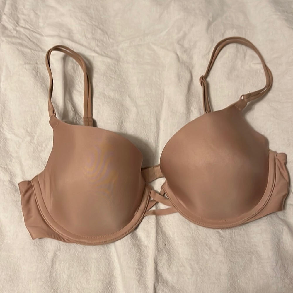 Victoria’s Secret 34c bra